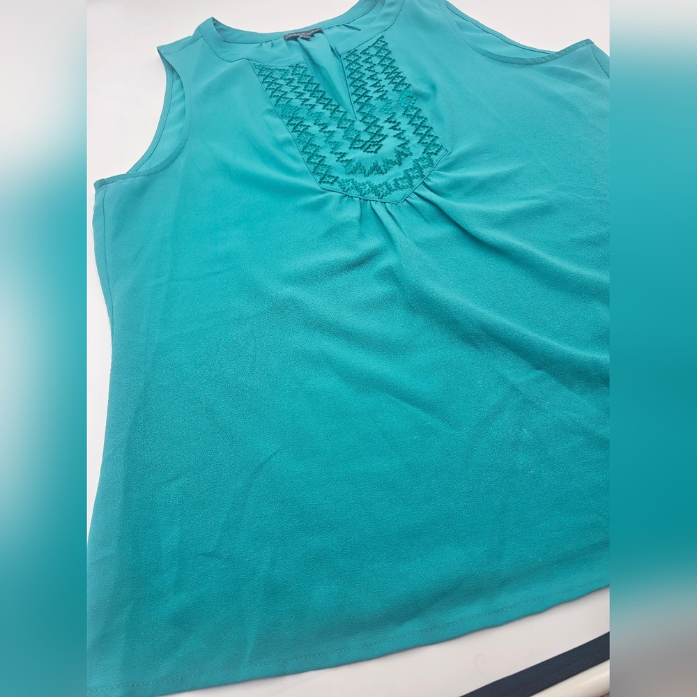 Market & Spruce Womens Green Sleeveless Embroidered Notch V-Neck Top L - Picture 6 of 12